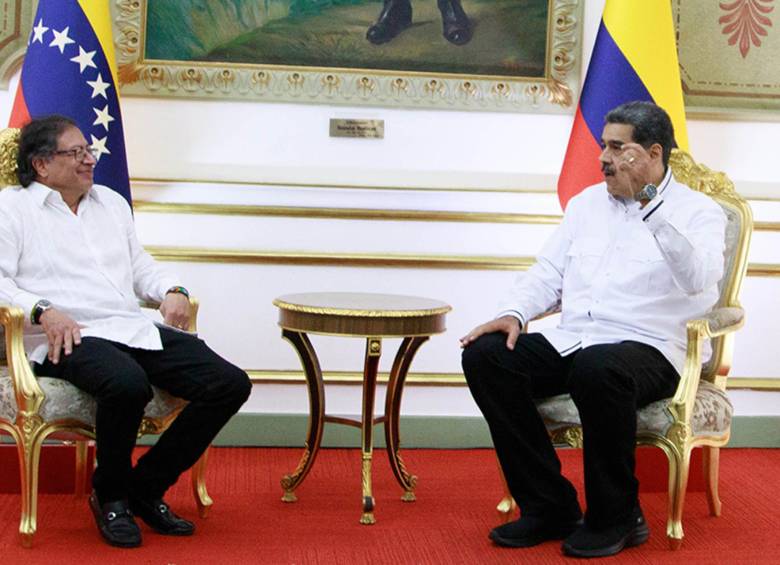 Gustavo Petro y Nicolás Maduro reunidos en Venezuela. FOTO: PRESIDENCIA