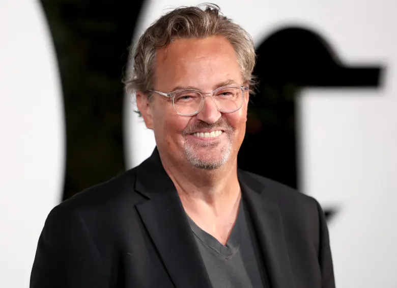 Matthew Perry, quien interpretó a Chandler Bing en las diez temporadas de Friends, murió el 28 de octubre de 2023 a los 54 años. FOTO Getty Images via AFP