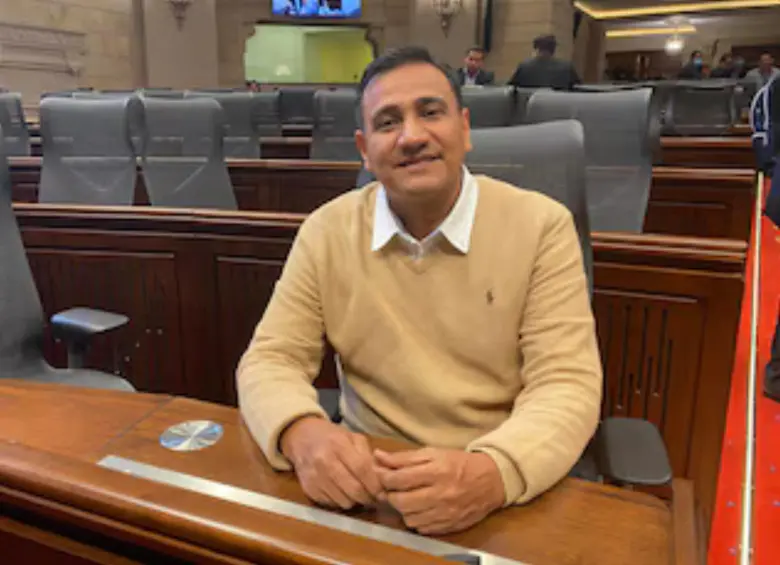 Jhon Fredy Núñez es congresista por parte de las curules de paz. FOTO: FACEBOOK DE NÚÑEZ.