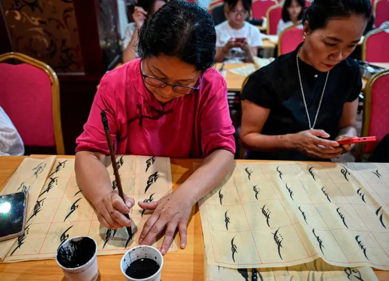 El Nushu, “escritura femenina”, se creó hace unos 400 años, cuando las mujeres aún tenían prohibido asistir a la escuela. Foto: Afp
