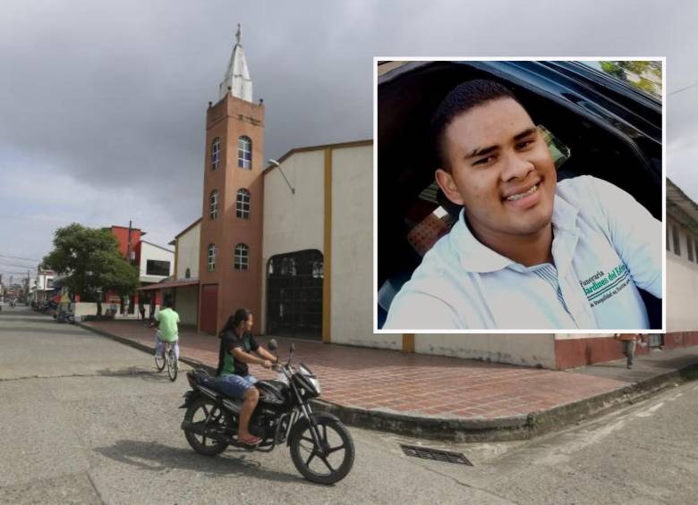 Adelante, el joven fallecido en el municipio de Carepa. Atrás, casco urbano de este municipio del Urabá. Foto: Manuel Saldarriaga Quintero