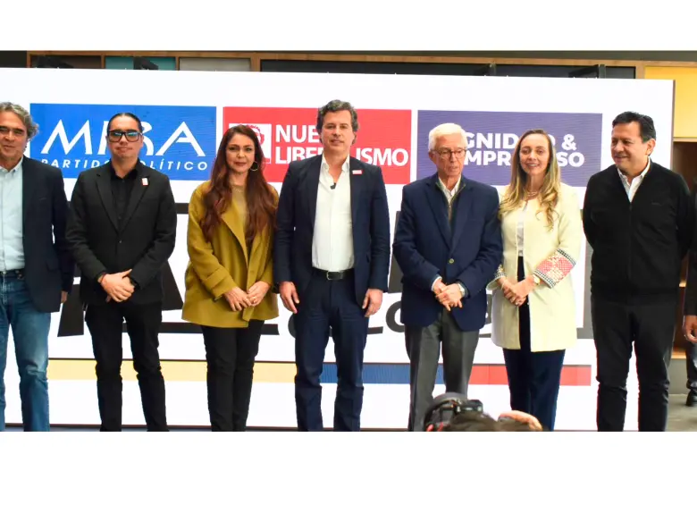 Los dirigentes de los tres partidos destacaron que esta coalición no responde a acuerdos coyunturales, sino a una plataforma de trabajo común. FOTO: X @sergio_fajardo