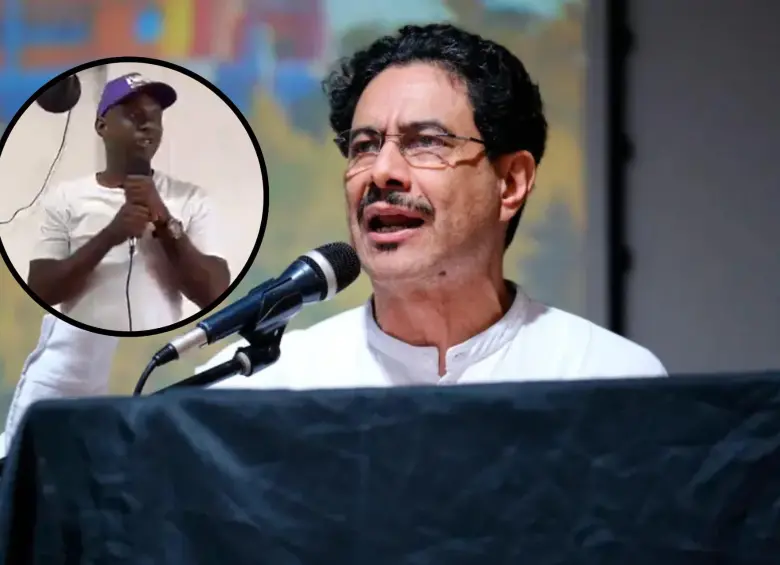 El militante del video tiene una gorra alusiva a la campaña de Cepeda. Foto: Captura de video/Colprensa.