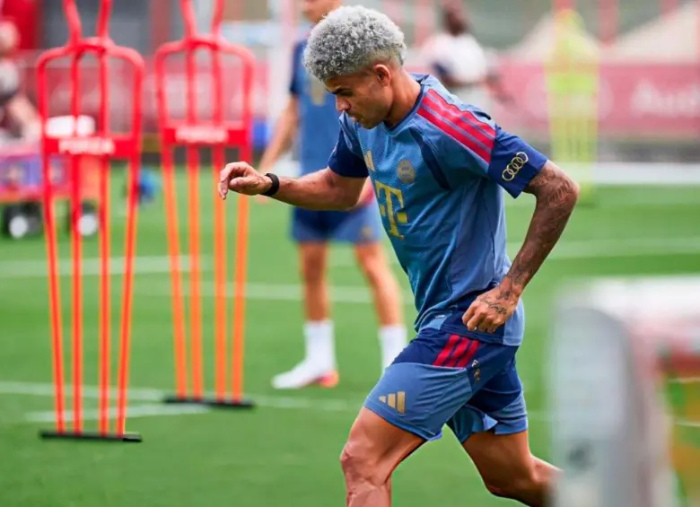 El futbolista guajiro Luis Díaz entrenó con el Bayern Múnich después de regresar de las vacaciones que tuvo por el Mundial de Norteamérica. Foto: tomada de redes sociales