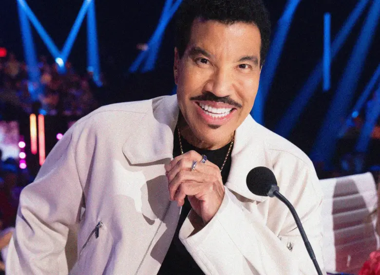 Tras concluir su presentación en St. Louis, Misuri, el cantautor estadounidense Lionel Richie fue trasladado de urgencia a una unidad de cuidados intensivos. FOTO: Tomada de redes sociales de @LionelRichie