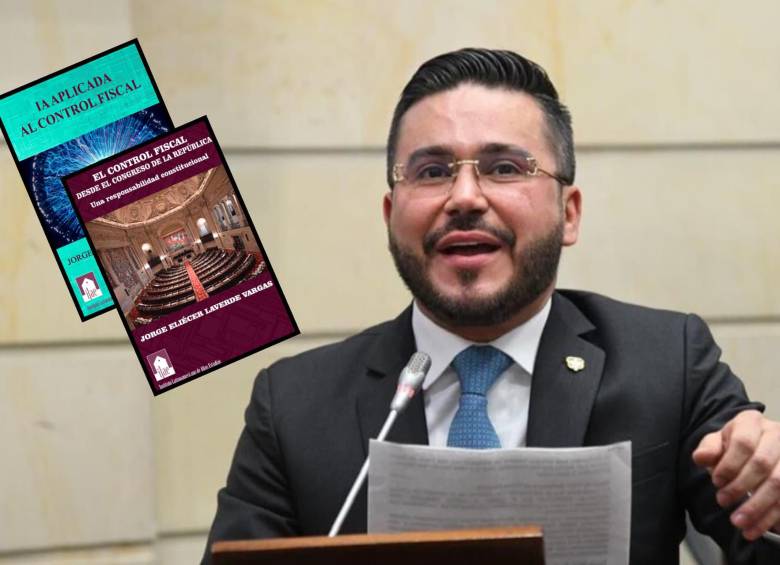 Los libros del contralor Jorge Eliécer Laverde: “IA apliacada al control fiscal” y “El control fiscal desde el Congreso de la República”. Foto: Colprensa/Ilae