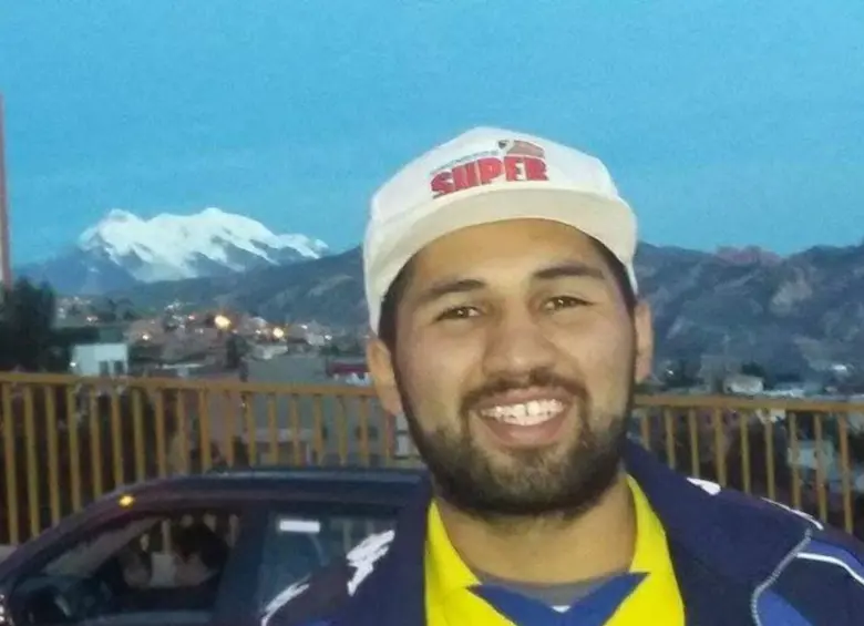 Sergio Blanco era uno de los líderes y referentes de La Guardia Albiroja, barra de Santa Fe, en Bogotá. FOTO: Tomad de redes sociales