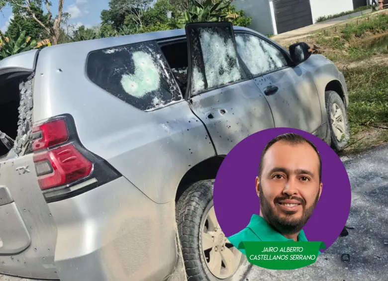 Así quedó la camioneta en la que se trasladaba el equipo. Foto: cortesía.