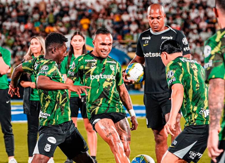 Los futbolistas Marlos Moreno y Andrés Sarmiento son titulares en Villavicencio. Foto: Tomada del x de @Nacionaloficial