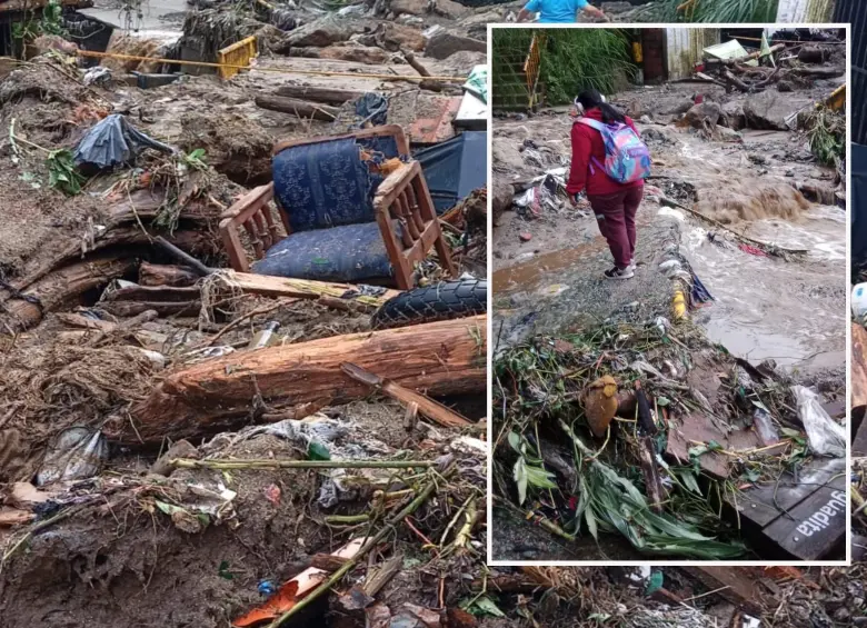 Adelante, una de las estudiantes intentando cruzar el afectado puente. Atrás, lodo y palos arrastró la quebrada en la creciente pero también basura, escombros y muebles que tiran los insensatos de la zona. FOTO: cortesía