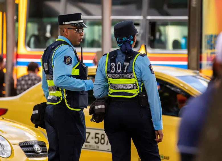 El MinTransporte amplió el plazo para realizar el traspaso de vehículo a persona indeterminada. FOTO EL COLOMBIANO