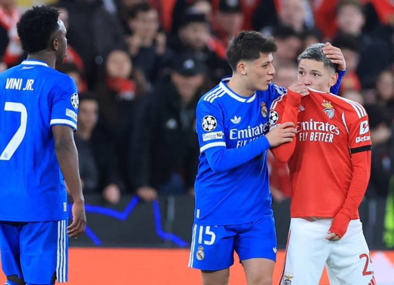 A pesar del problema por presunto racismo, el Real Madrid venció al Benfica por la mínima diferencia con gol del mismo Vinícius Júnior. La vuelta será en la capital española. FOTO: AFP