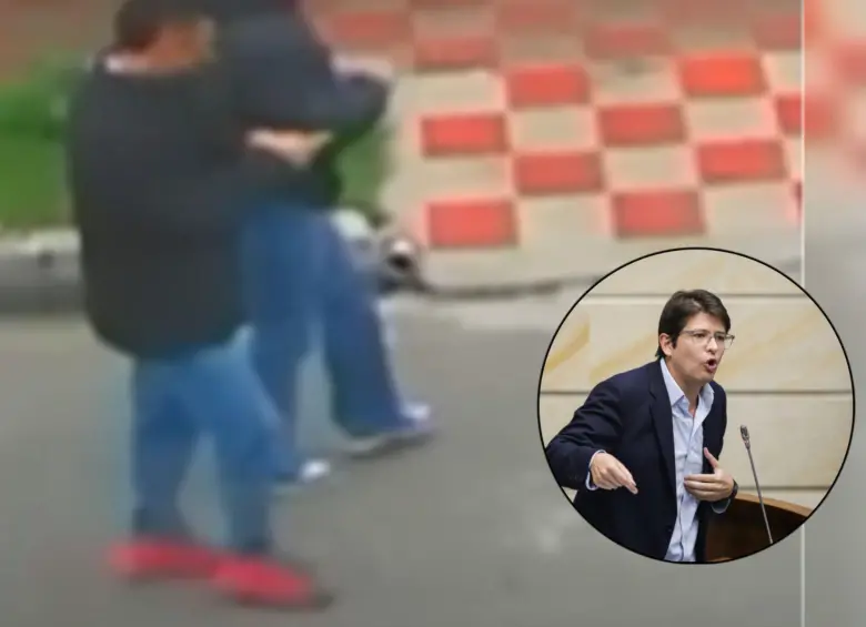 El hombre de zapatos rojos siguió al menor señalado de disparar contra Miguel Uribe por varias cuadras. Fotos: Captura de video y Colprensa