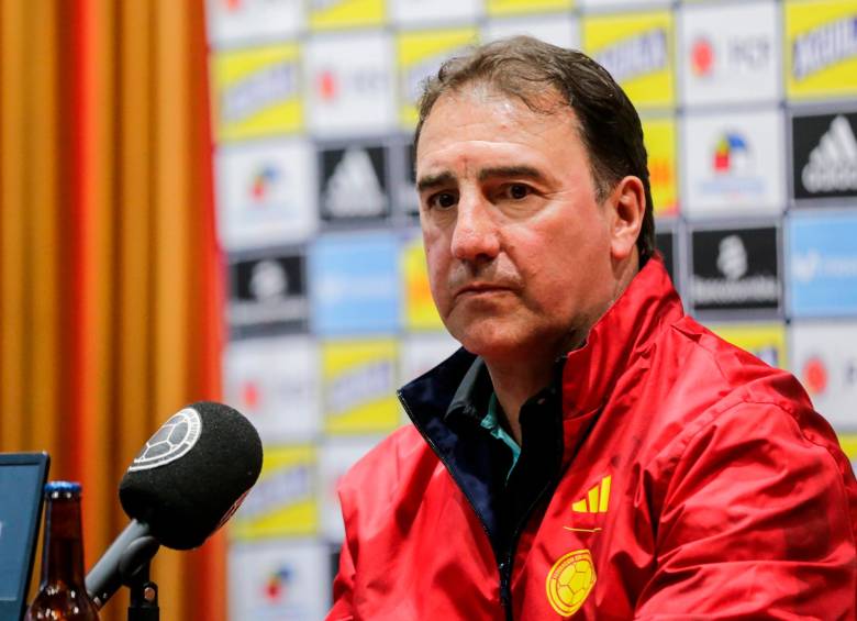 Lorenzo fue el asistente técnico de Pékerman durante los años que estuvo al frente del equipo nacional. FOTO: COLPRENSA