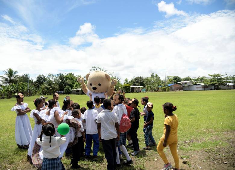 Más de 800 niños y niñas del Chocó se han beneficiado con esta iniciativa. FOTO: CORTESÍA