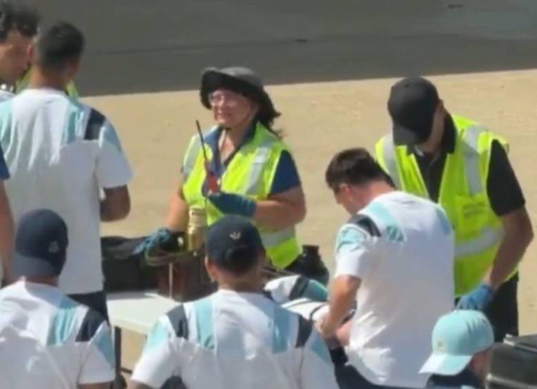 El encendedor de mecha que tenía “Cuti” Romero y que desató las risas entre los jugadores argentinos. Foto: Captura de video @nottrig_