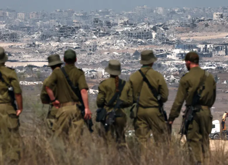 Tras dos años de guerra, habría una posibilidad de acuerdo entre Israel y Hamas. Estados Unidos, Catar y Egipto están intermediando para una solución pacífica. Foto: AFP