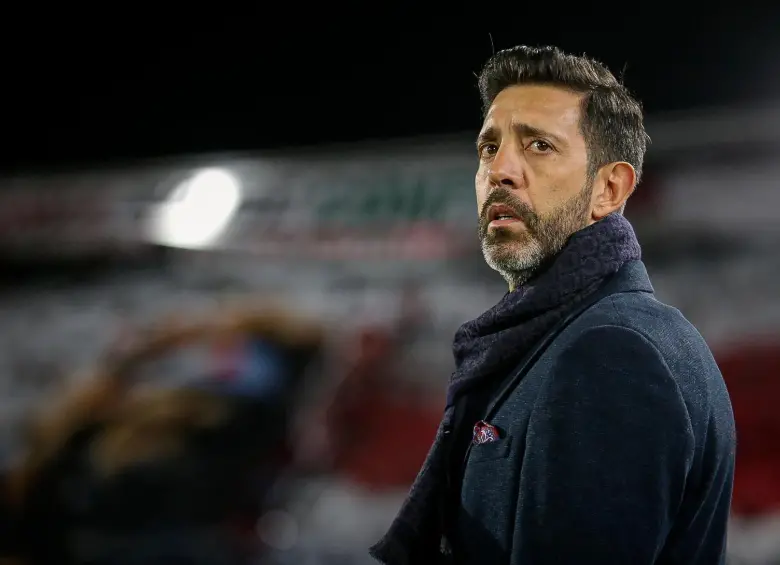 El técnico de Nacional de Montevideo, Jorge Bava, le respondió a Lucas Gonzalez sobre la polémica frase en la que dijo a sus jugadores que Deportes Tolima era cien veces mejor. FOTO COLPRENSA