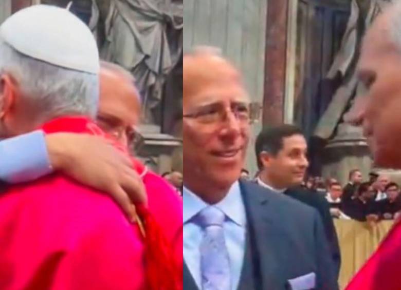 El papa León XIV recibió a su hermano en la misa de entronización. Foto: Captura de video. 
