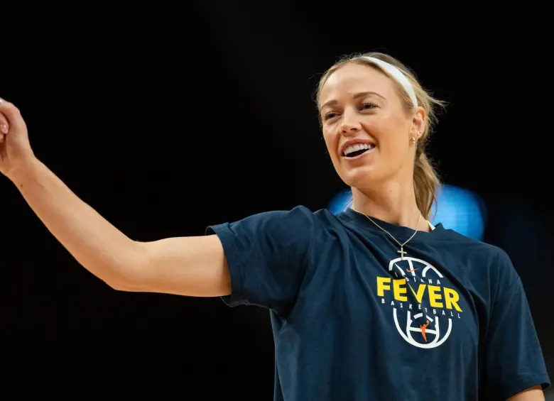 La figura de las Indiana Fever y guardiana de Caitlin Clark desató una tormenta política en Estados Unidos tras exigir “proteger a las jóvenes de hombres biológicos” en los juegos de la NBA femenina. FOTO: Getty