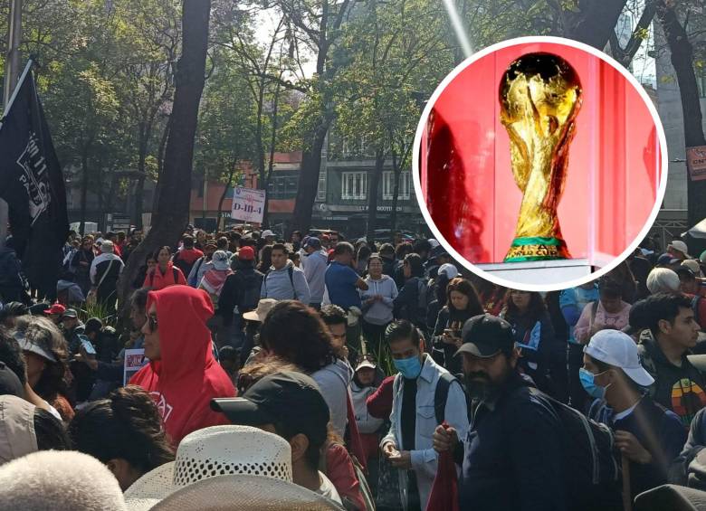 Mientras el gobierno de México pule los detalles para la gran fiesta del fútbol, los maestros de la CNTE preparan su propia alineación en las calles. FOTO: Coordinadora Nacional de Trabajadores de la Educación (CNTE) y Colprensa