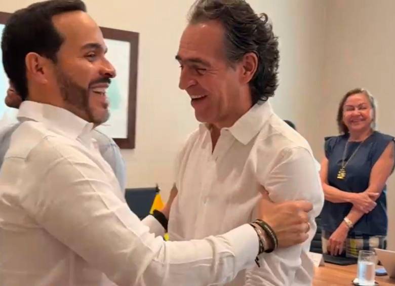 El presidente Abelardo De la Espriella y el alcalde Federico Gutiérrez se reunieron en Barranquilla. Foto: Cortesía.