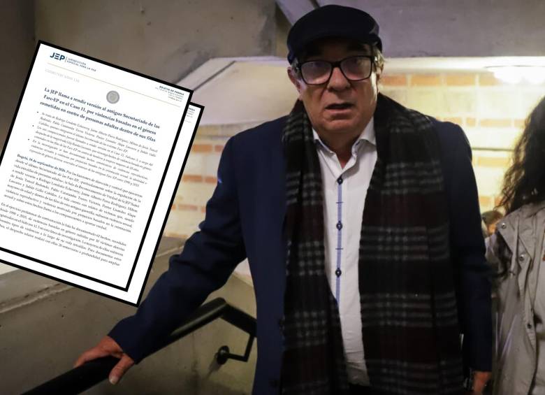 Rodrigo Londoño Echeverri, también conocido como Timochenko, en un evento reciente por los 10 años del Acuerdo de Paz, en Bogotá. Foto: Colprensa.