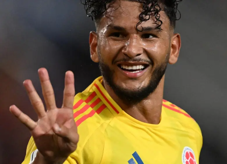 Luis Javier Suárez, el goleador de la Selección Colombia ante Venezuela. FOTO: Fifa