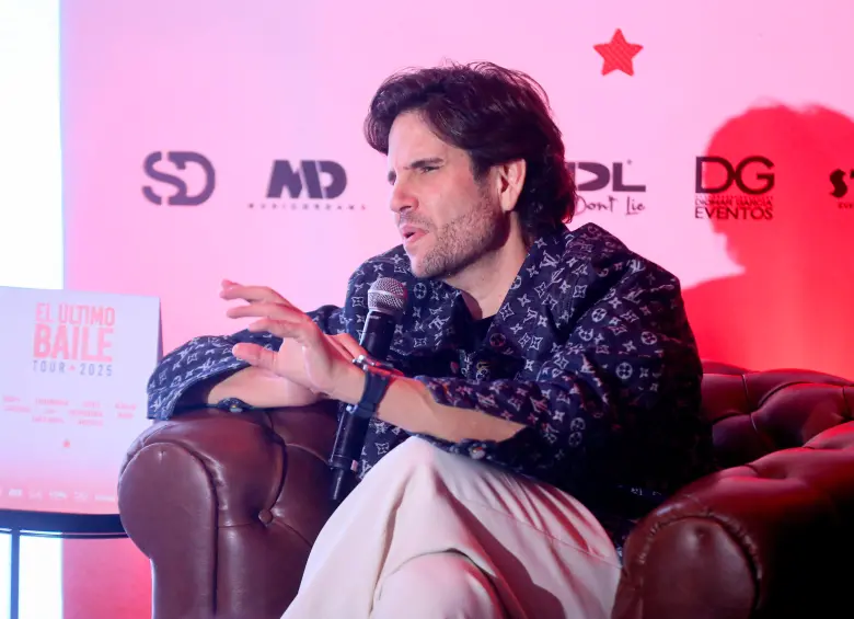 Con un show sold out en El Campín, la icónica dupla (Juancho De La Espriella en la foto) anuncia conciertos en más de diez ciudades del país durante 2025. FOTO Colprensa