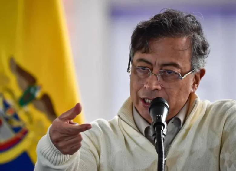 Presidente Gustavo Petro, habría entregado millonarios contratos a contrataderos. Foto: Colprensa