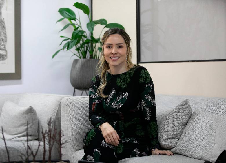 Ana María Osorio explica el giro de Conexión Summit hacia los negocios entre emprendedores y grandes empresas, con una meta de 5.000 citas efectivas. FOTO HORUS THOR AMAYA. 