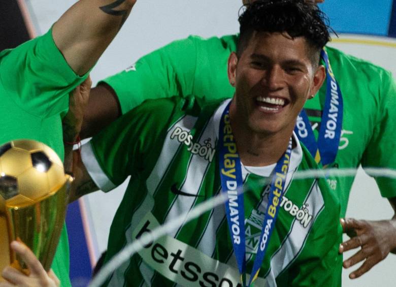 El mediocampista de Atlético Nacional se perdió la final definitiva de la Copa BetPlay contra el DIM por lesión. FOTO: Camilo Suárez 