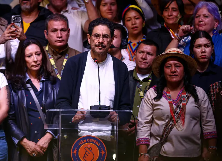 El senador Iván Cepeda reconoció los errores de su campaña a través de un mensaje en sus redes sociales. Foto: Lucas Aguayo Araos -Getty Images