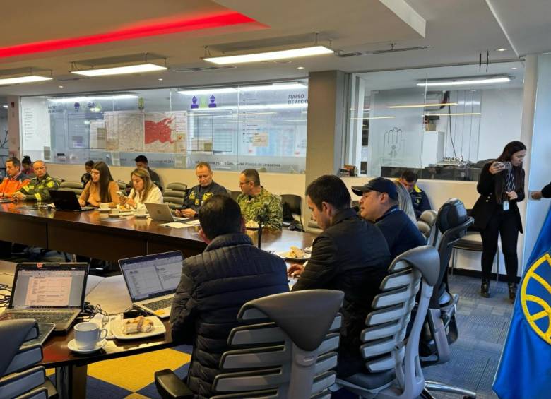 El consejo extraordinario realizado en la Unidad Nacional para la Gestión del Riesgo de Desastres, en el cual declararon calamidad pública en el departamento de Cundinamarca. FOTO: GOBERNACIÓN DE CUNDINAMARCA