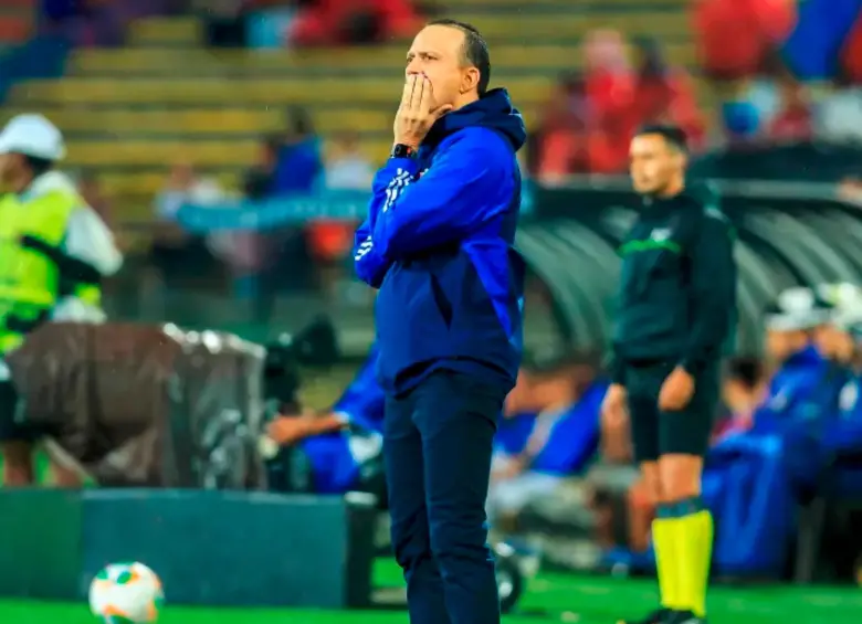 El técnico Alejandro Restrepo llegó al Medellín en julio del 2024. Ha hecho buenas campañas. FOTO: Camilo Suárez