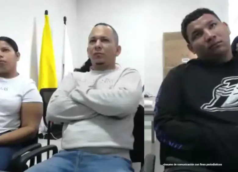 Los integrantes de la banda criminal ‘Los Viajeros’, en medio de su proceso de judicialización. FOTO: Fiscalía General de la Nación