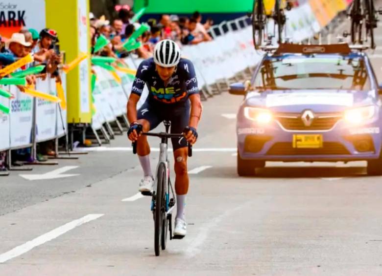 El ciclista boyacense Diego Camargo, del Team Medellín, ganó la sexta etapa del Clásico RCN, que terminó tras subir el mítico Alto del Sifón, ubicado a 4.100 metros sobre el nivel del mar. FOTO: CORTESÍA ÁNDERSON BONILLA
