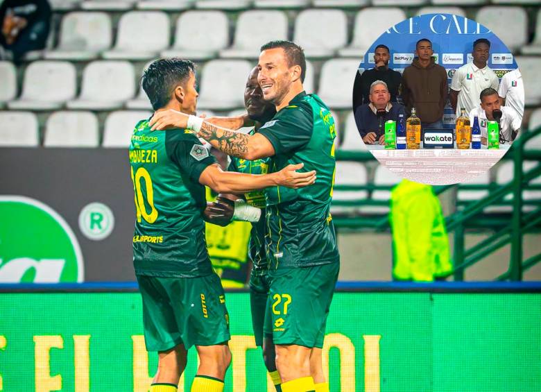 Fabián Sambueza, Emerson Batalla y Luciano Pons, 3 referentes del Bucaramanga. En el círculo, el “Arriero” Herrera con Dayro Moreno y demás jugadores de Once Caldas en la rueda de prensa posterior al partido. FOTOS: X ABucaramanga y captura de vídeo