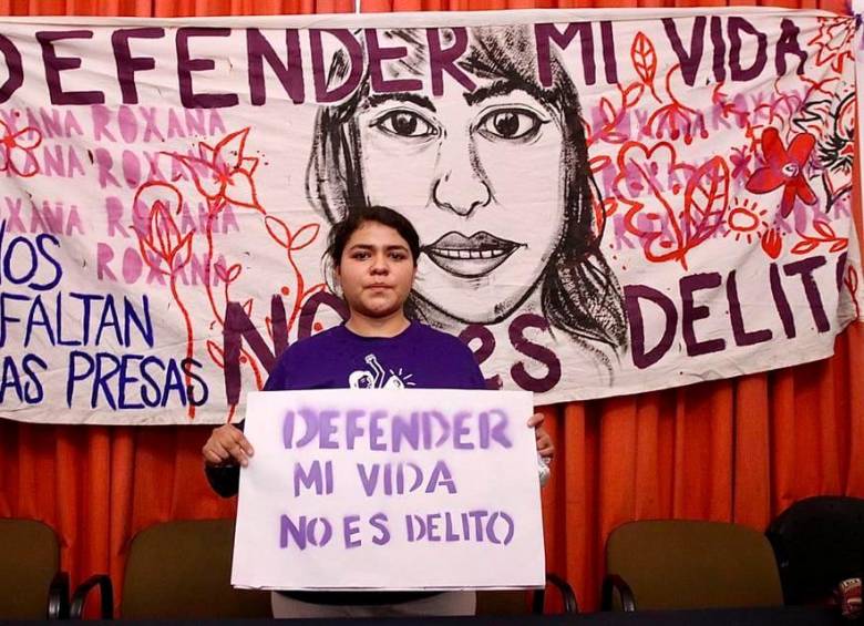 La Fiscalía aseguró que Roxana Ruiz actuó en legítima defensa. FOTO RED FEMINISITA MX