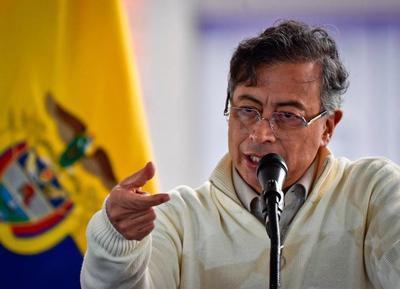 Petro ratifica su idea de implementar las inversiones forzosas. FOTO COLPRENSA. 