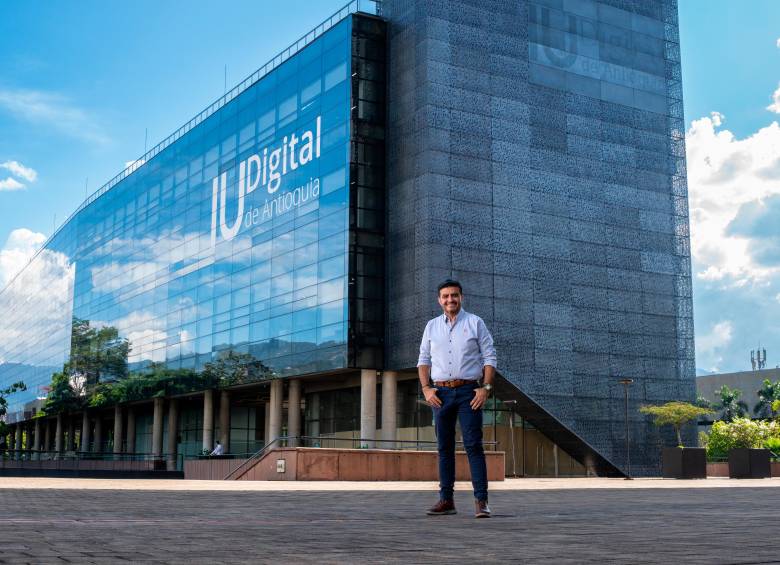 El rector de la IU. Digital, Jasson de la Rosa, ha liderado la institución desde junio de 2019. Foto: Cortesía