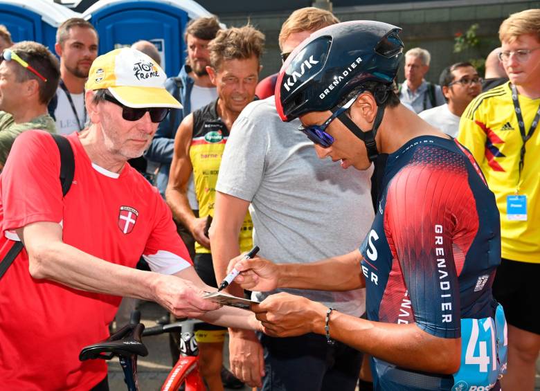 Bernal fue uno de los corredores más admirados en el reciente Tour de Dinamarca, en el que se le vio hasta tirando del grupo en beneficio de su compañero Magnus Sheffield, que fue líder. FOTO EFE