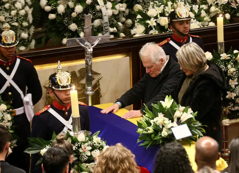 Bogotá alista un amplio dispositivo de seguridad y movilidad para el homenaje fúnebre al senador Miguel Uribe Turbay. FOTO: Colprensa