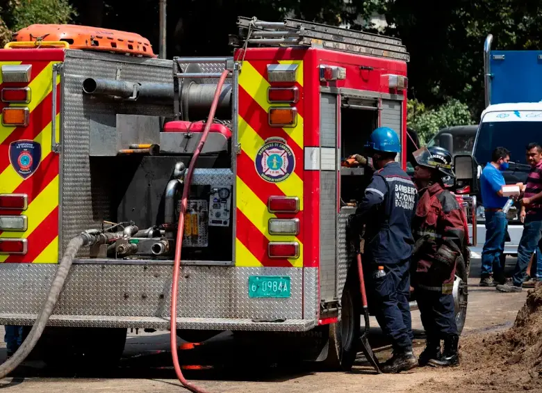 Equipos de rescate nacionales e internacionales continúan la búsqueda de sobrevivientes en Venezuela, donde la Cancillería colombiana reportó preliminarmente la muerte de 24 connacionales. FOTO: CORTESÍA