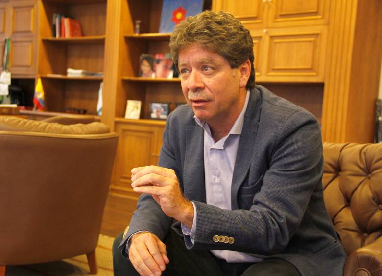 Bruce Mac Master, presidente del Consejo Gremial, que pidió que se abra la discusión sobre la descentralización. FOTO COLPRENSA 