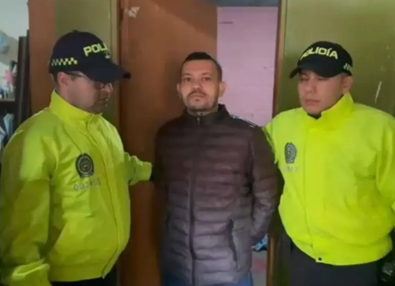 Elder José Arteaga, alias “El Costeño”, capturado en la localidad de Engativá, Bogotá. Foto: captura de video.