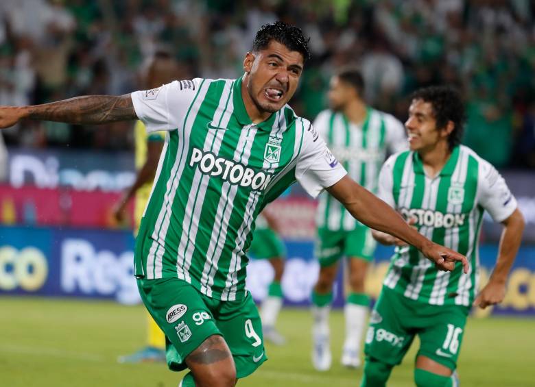 Jéfferson Duque se volvió a encontrar con el gol y marcó en dos ocasiones en la gran victoria de Nacional en el Atanasio. FOTO manuel saldarriaga