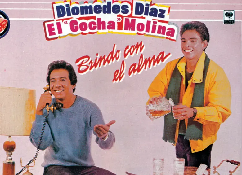 Esta es la portada del álbum Brindo con el alma de Diomedes Díaz y el Cocha Molina que incluye la icónica canción Sin medir distancias. FOTO: Cortesía Sony Music