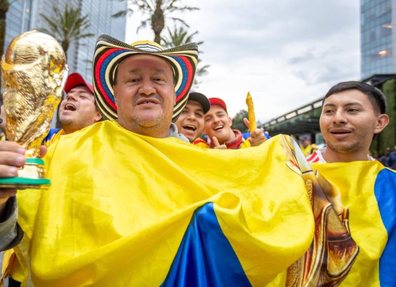 Los colombianos en el banderazo de la Selección Colombia . FOTO: Juan Antonio Sánchez