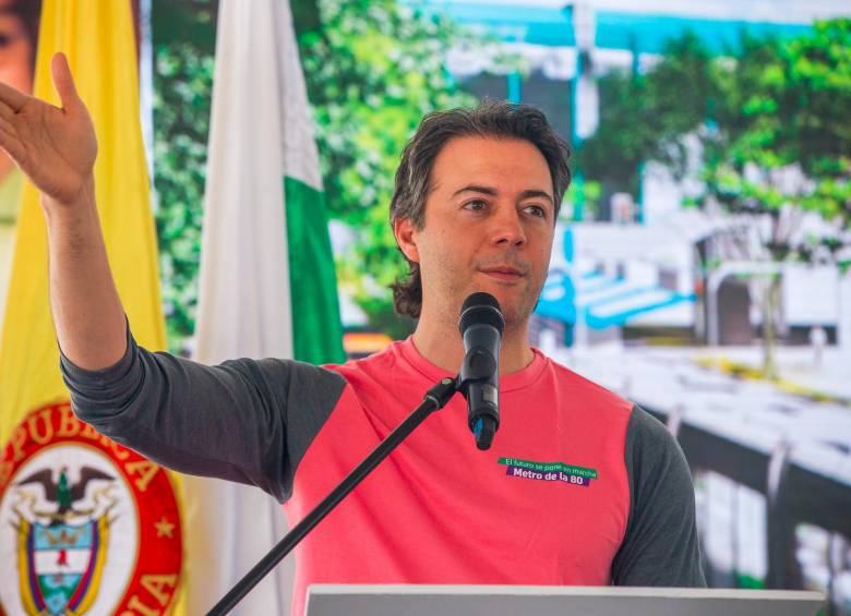 Daniel Quintero sigue bajando en las cifras de su favorabilidad como alcalde de Medellín. FOTO: CARLOS VELÁSQUEZ